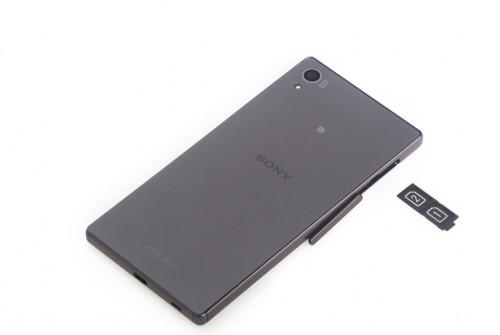  IP68 级防水旗舰的内部是如何的？索尼XPERIA Z5 拆解