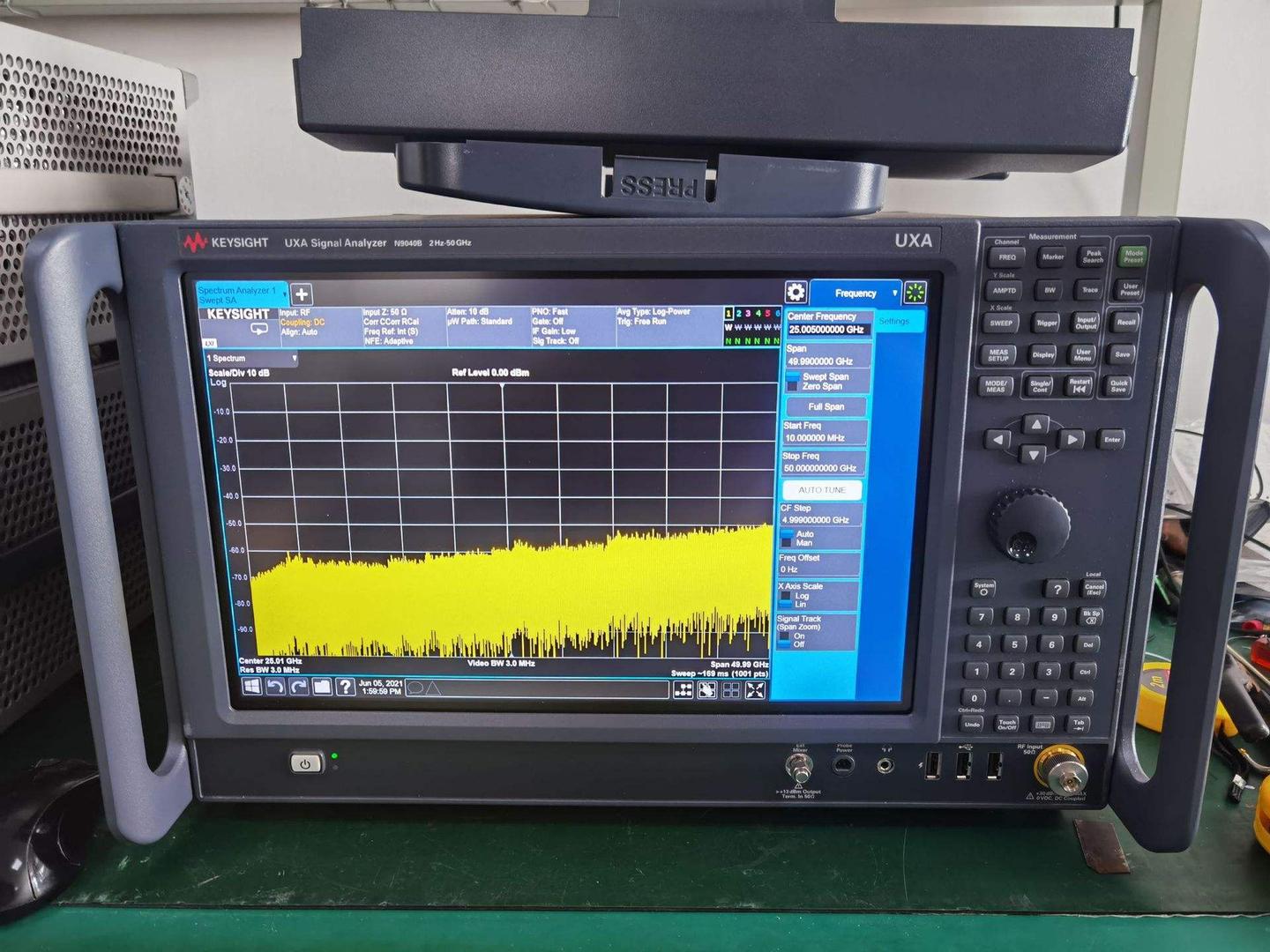 Keysight N8975B<b class='flag-5'>噪声系数分析仪</b>