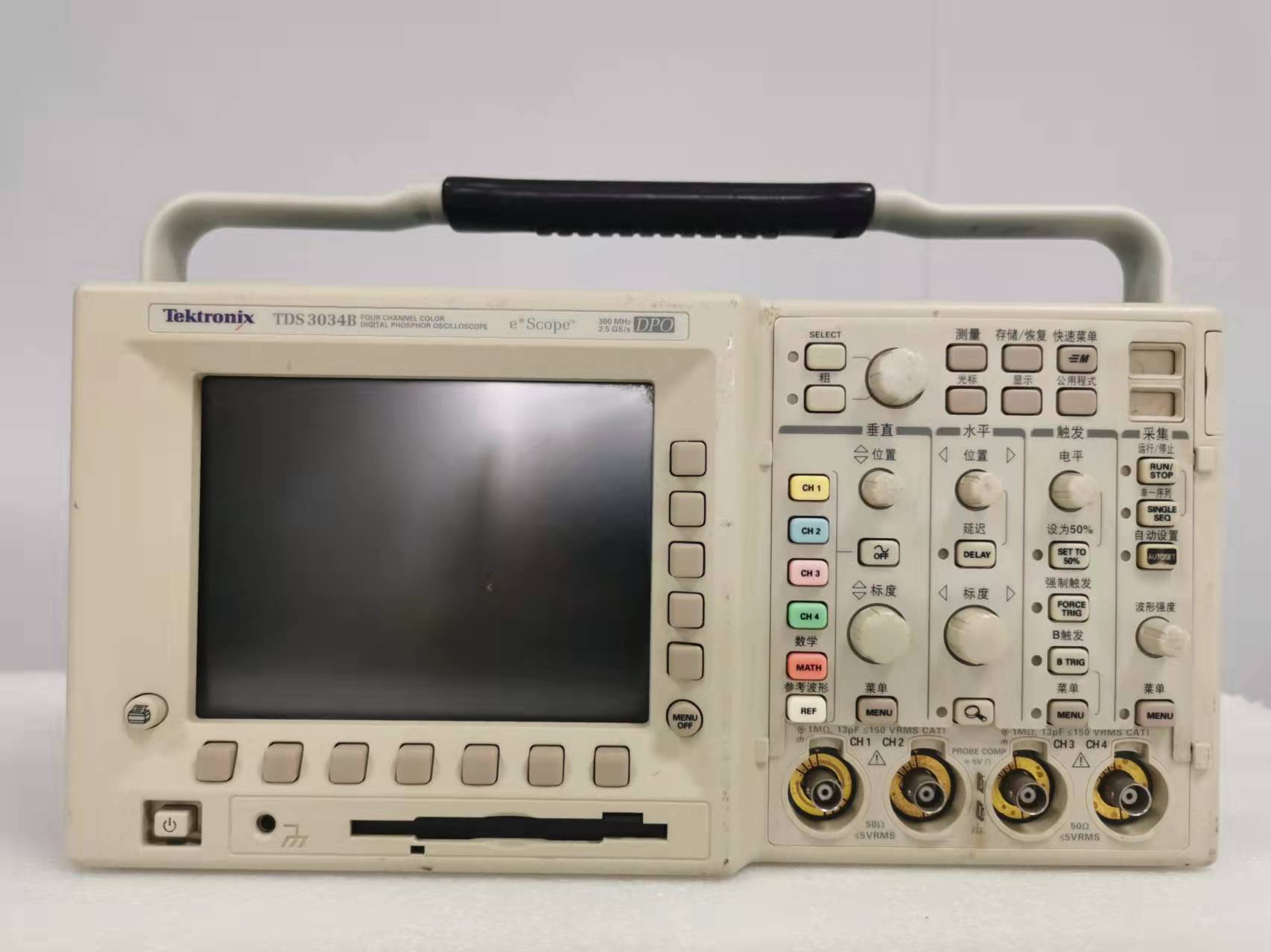 Tektronix<b class='flag-5'>泰</b><b class='flag-5'>克</b><b class='flag-5'>TDS3034</b>B<b class='flag-5'>示波器</b>